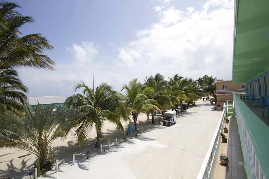 Rainbow Hotel Caye Caulker Exterior foto